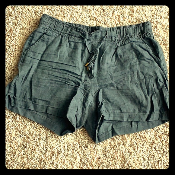 Linen Gray shorts - Picture 1 of 5